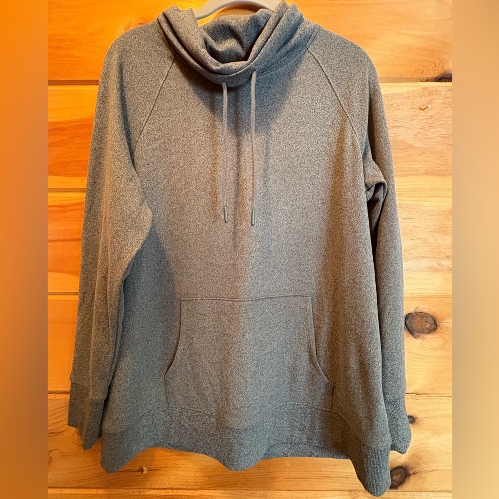 J Jill Cow Neck pullover size XS poly/spandex.  Grey
